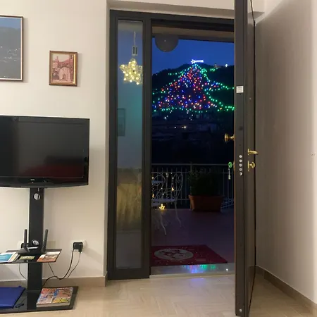 Casa Stefy 구비오